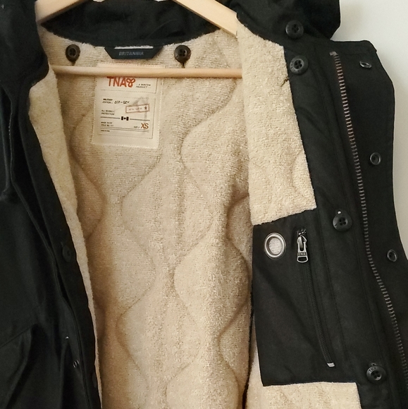 TNA Aritzia Brittania Black Parka Coat XS - Picture 7 of 16